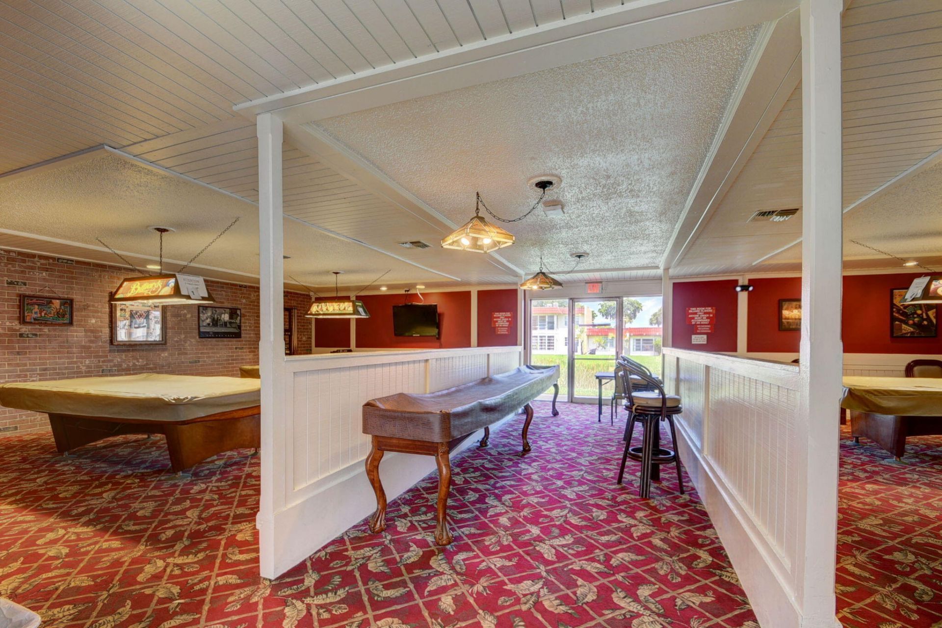 124 Lake Evelyn Drive, West Palm Beach, FL 33411 Photo