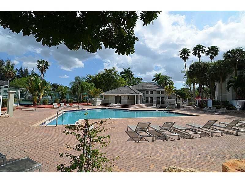 11255 W Atlantic Boulevard W, Unit 208, Coral Springs, FL 33071 Photo
