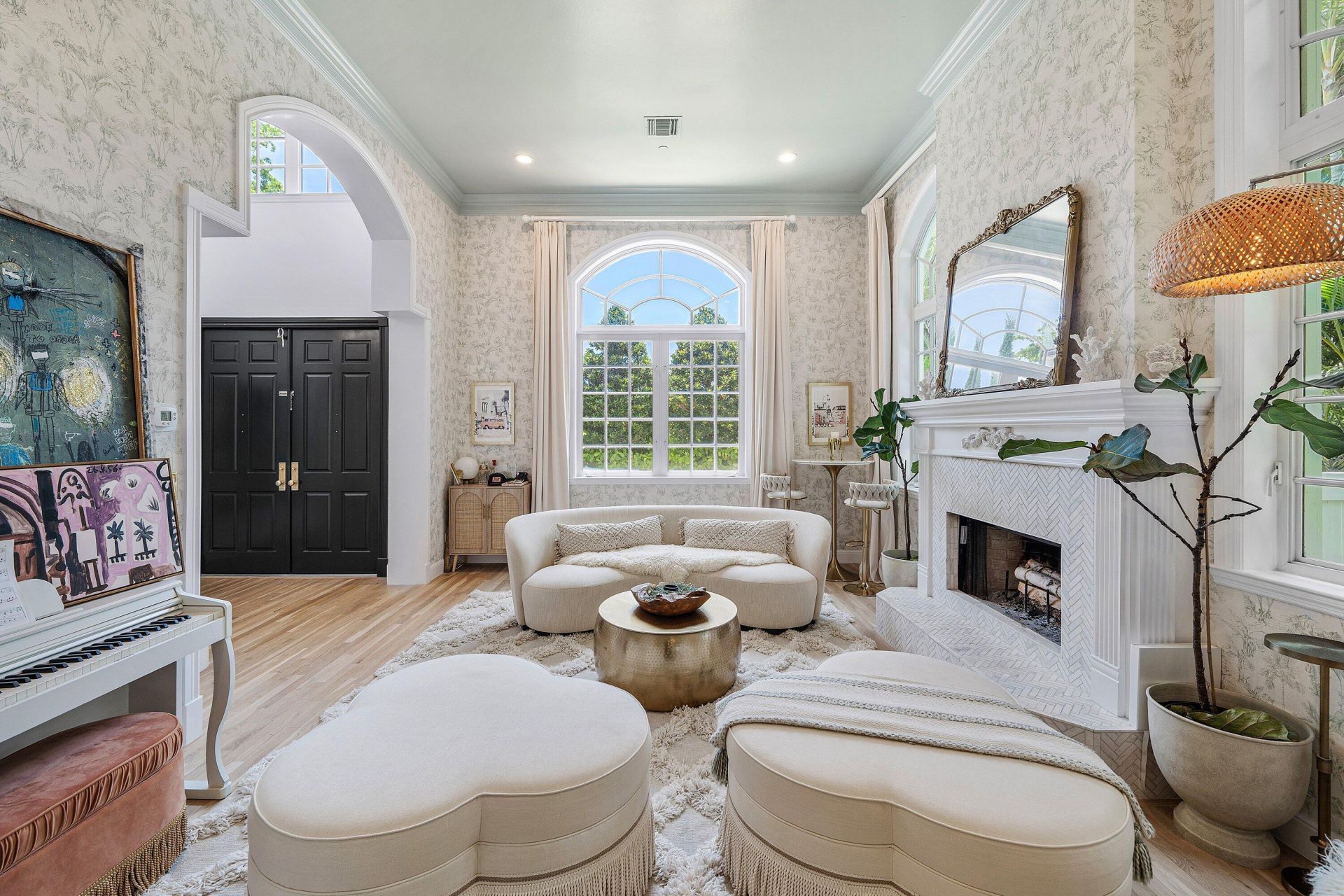 477 NE Spanish Court, Boca Raton, FL 33432 Photo