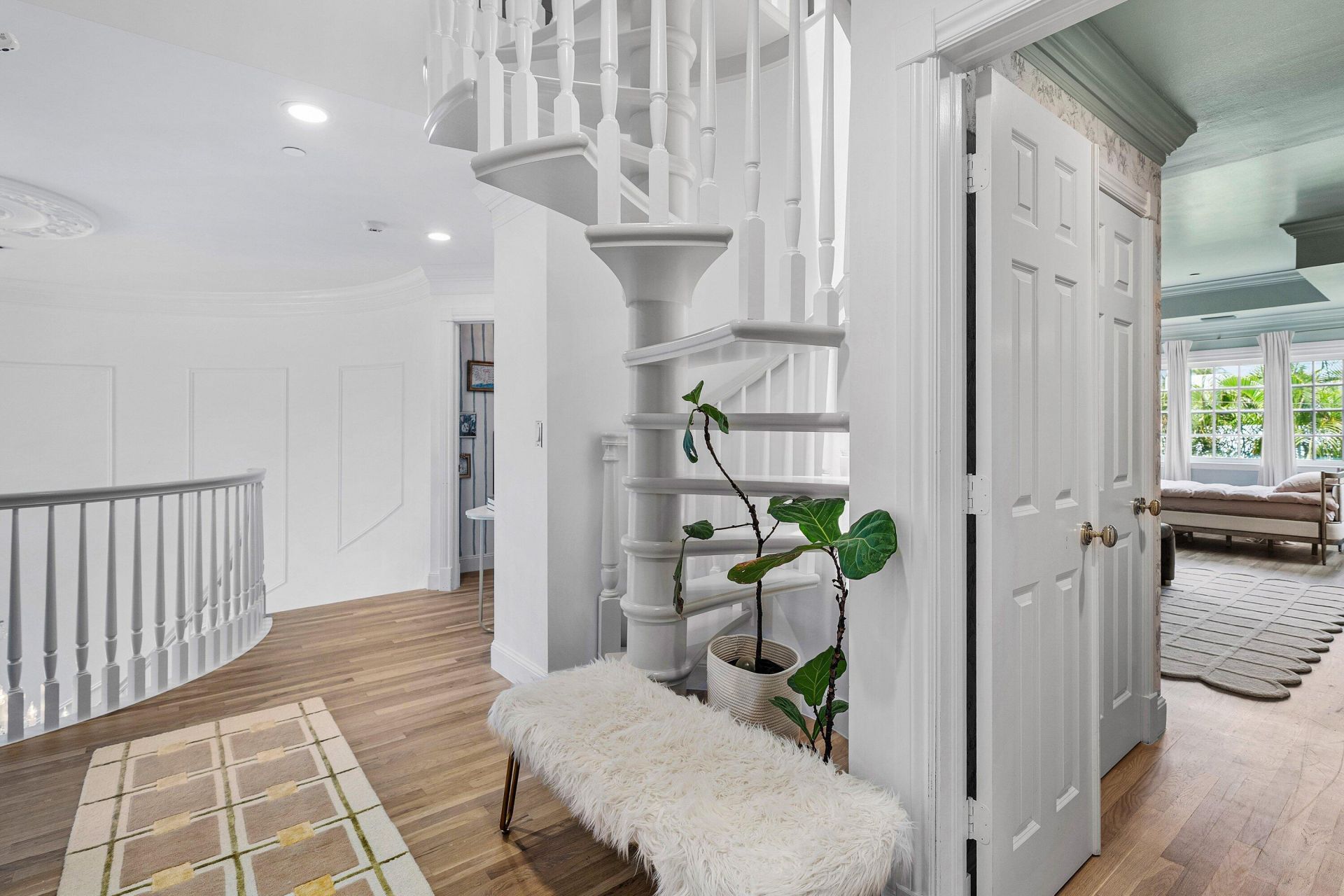 477 NE Spanish Court, Boca Raton, FL 33432 Photo