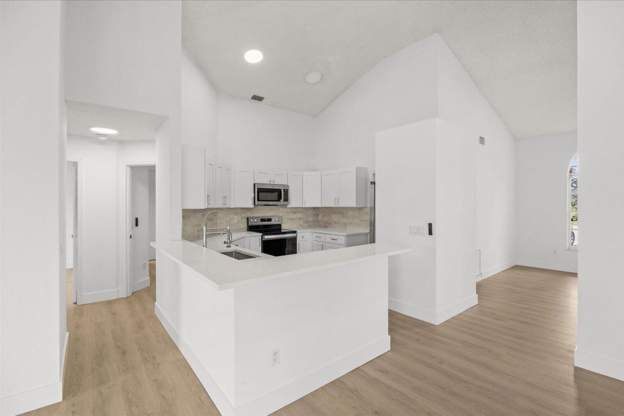 2635 SE Morningside Boulevard, Port Saint Lucie, FL 34952 Photo