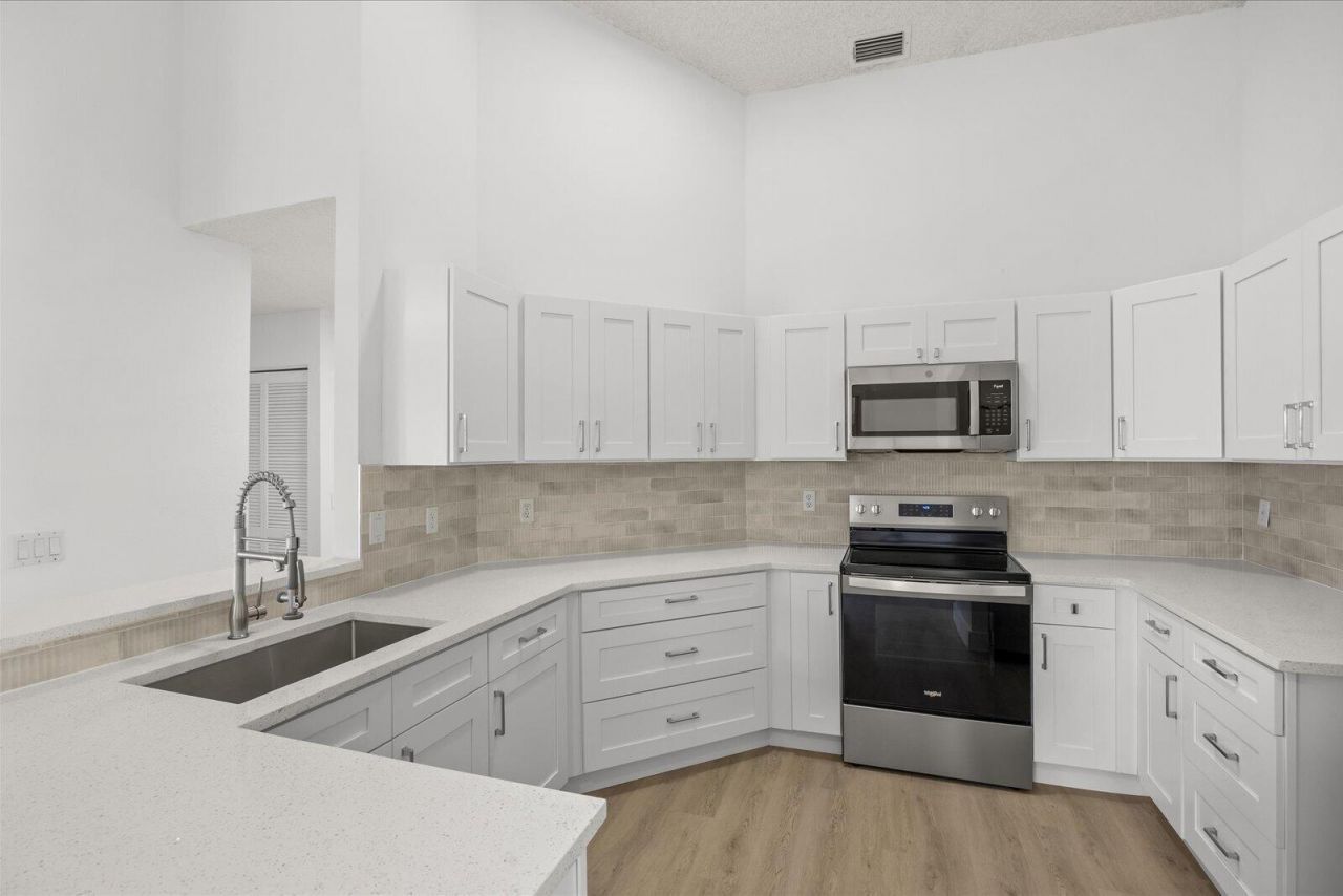 2635 SE Morningside Boulevard, Port Saint Lucie, FL 34952 Photo