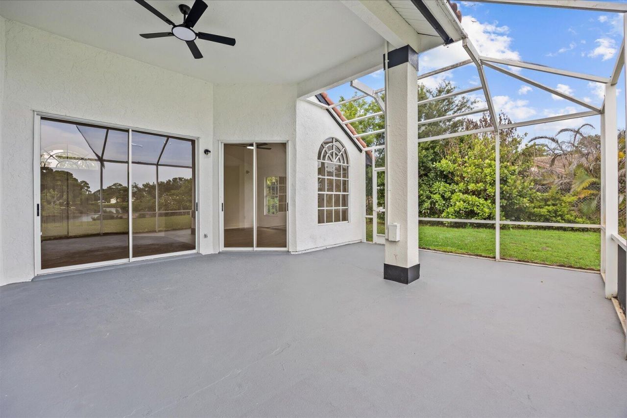 2635 SE Morningside Boulevard, Port Saint Lucie, FL 34952 Photo