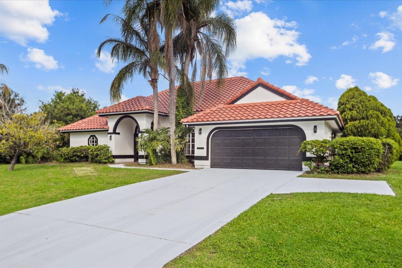 2635 SE Morningside Boulevard, Port Saint Lucie, FL 34952 Photo