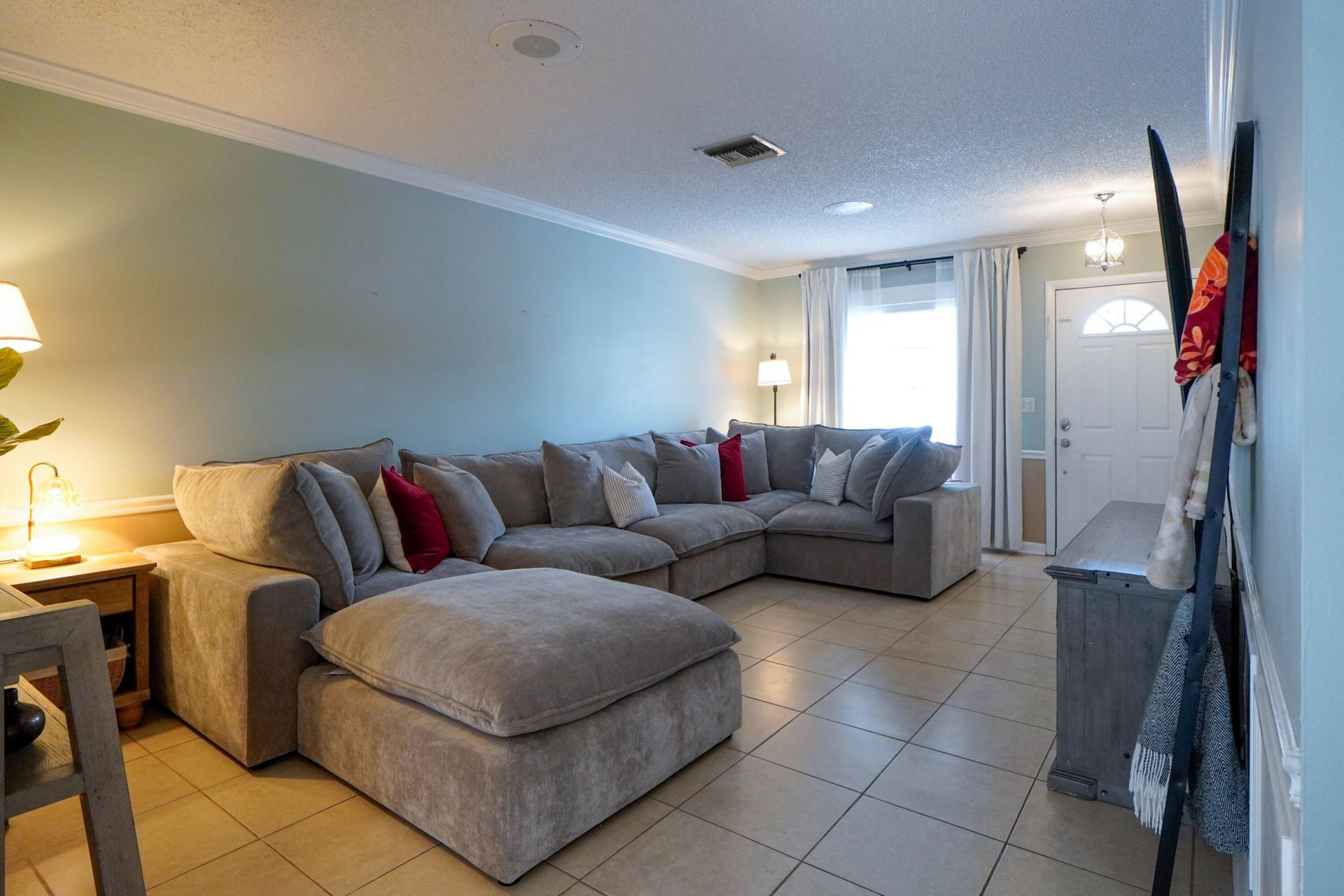 120 Swan Parkway W, Royal Palm Beach, FL 33411 Photo