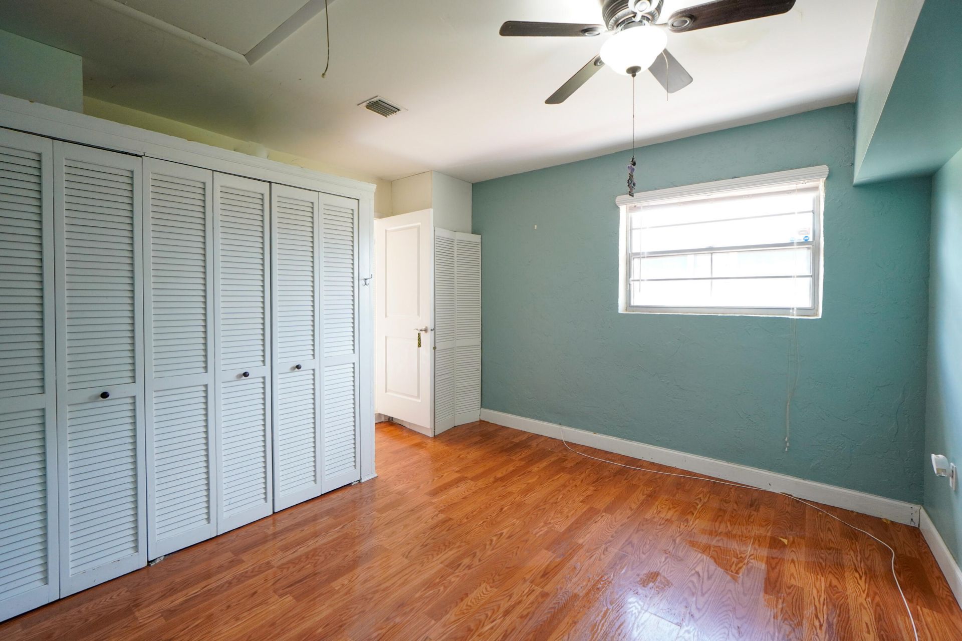 120 Swan Parkway W, Royal Palm Beach, FL 33411 Photo