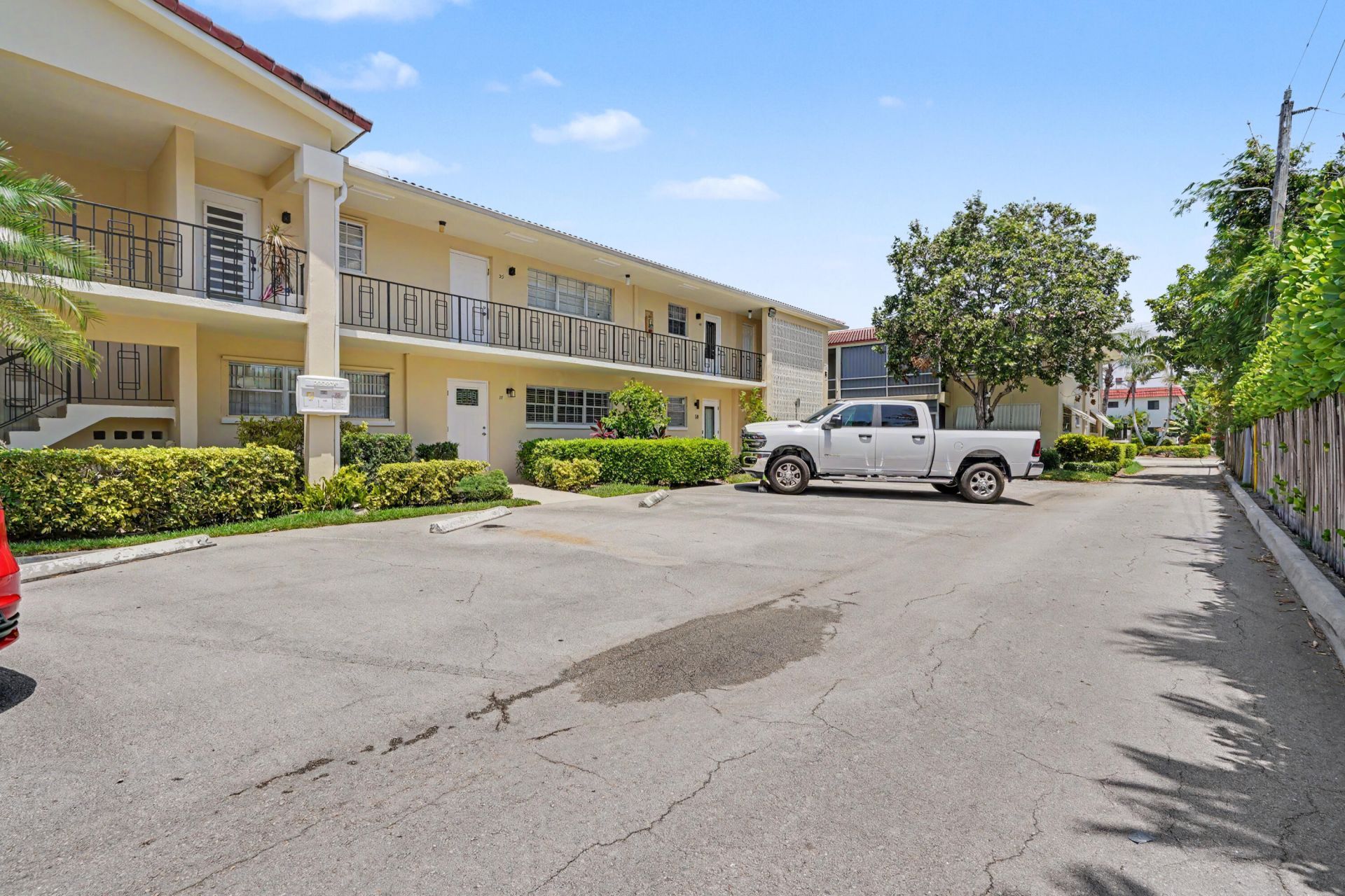 2202 NE 36th Street, Unit 17, Lighthouse Point, FL 33064 Photo