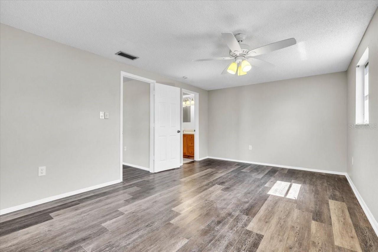 528 Magnolia Avenue Nw, Port Charlotte, FL 33952 Photo