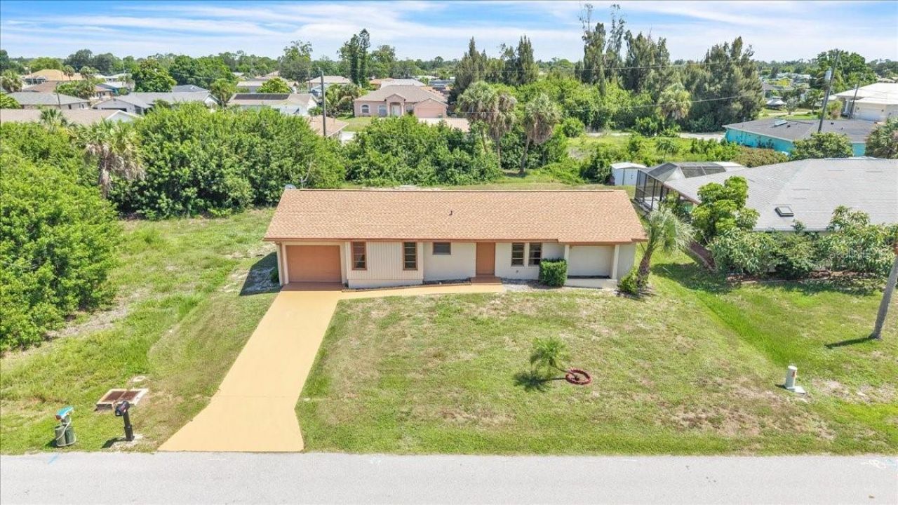 528 Magnolia Avenue Nw, Port Charlotte, FL 33952 Photo