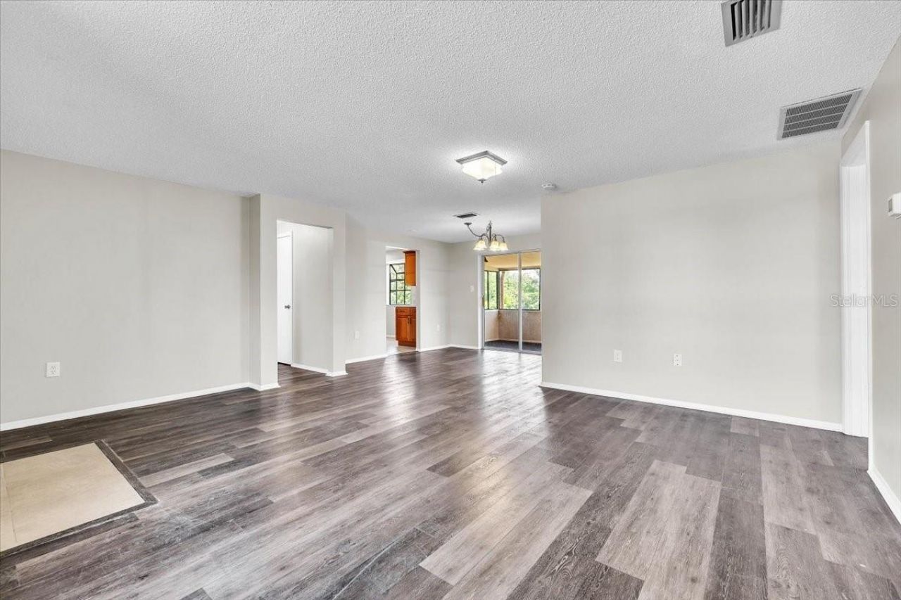 528 Magnolia Avenue Nw, Port Charlotte, FL 33952 Photo