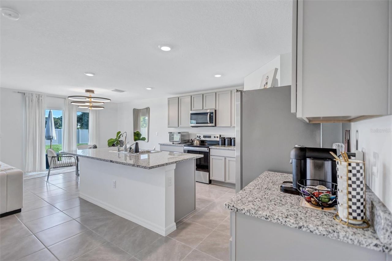 7601 Rosewood Garden Loop , Tampa, FL 33637 Photo