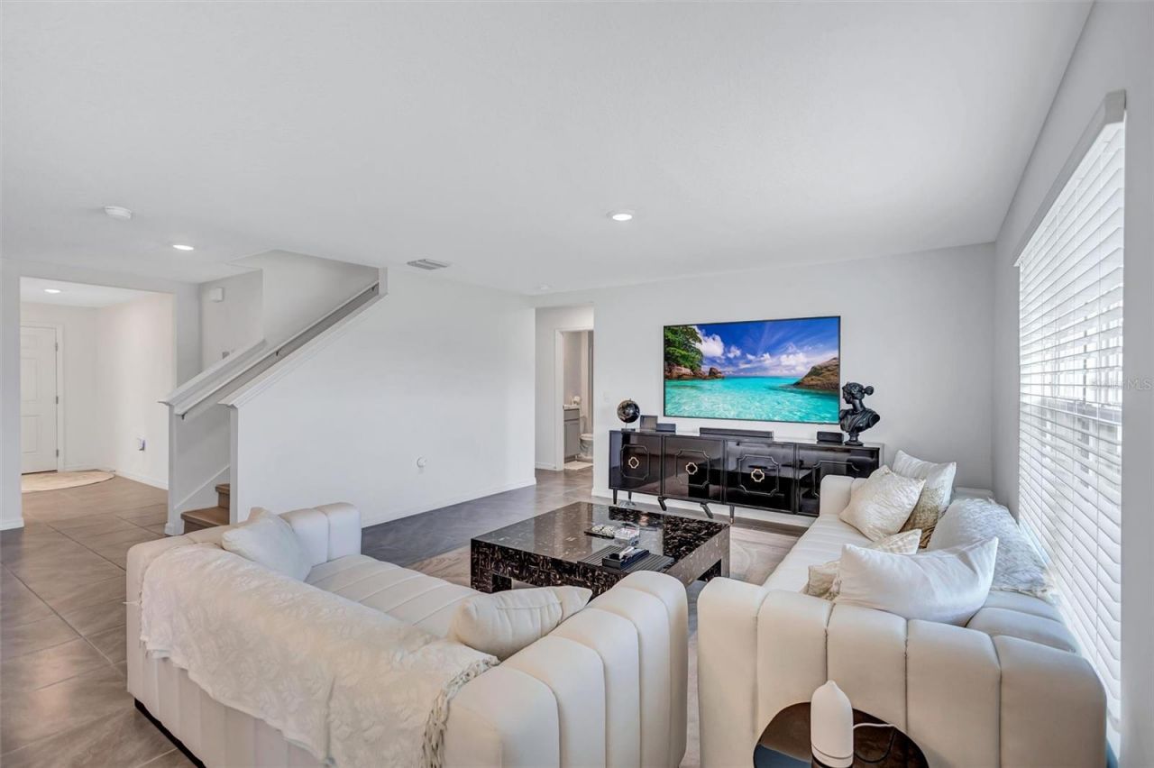 7601 Rosewood Garden Loop , Tampa, FL 33637 Photo