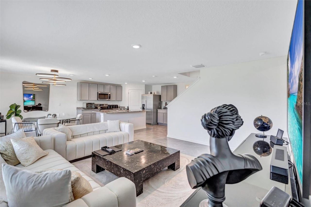 7601 Rosewood Garden Loop , Tampa, FL 33637 Photo