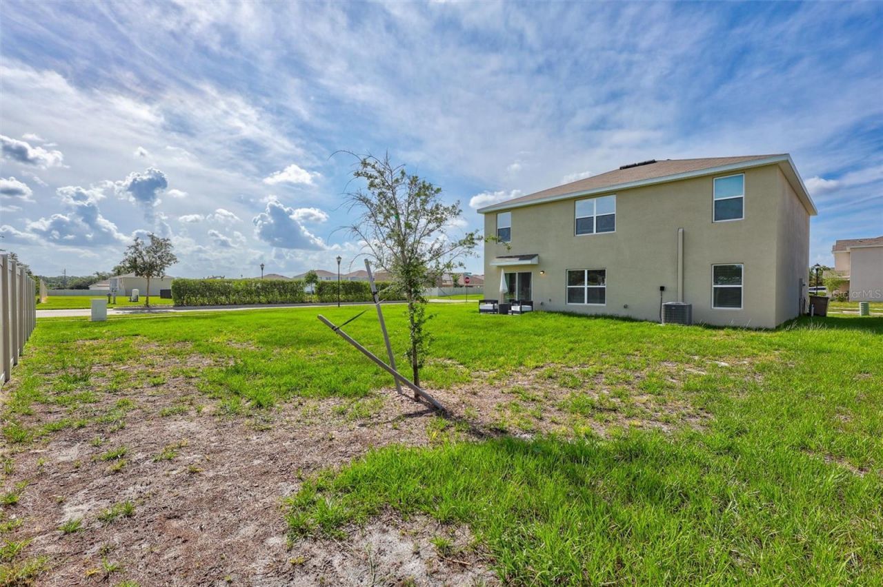 7601 Rosewood Garden Loop , Tampa, FL 33637 Photo