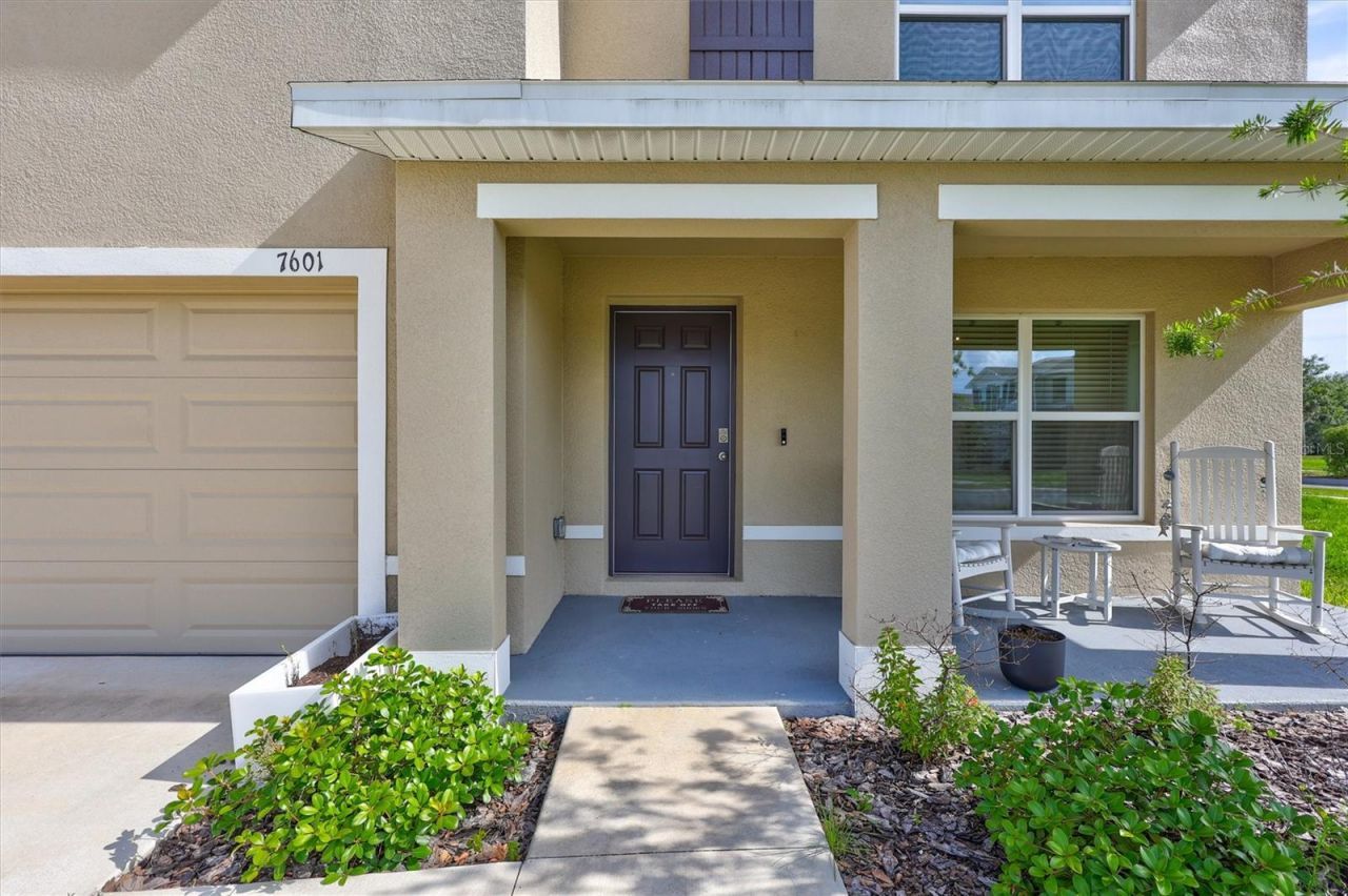 7601 Rosewood Garden Loop , Tampa, FL 33637 Photo