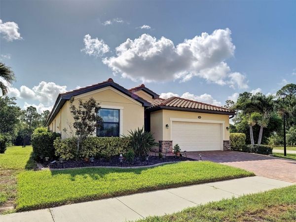 12390 CINQUETERRE DRIVE , VENICE, FL 34293