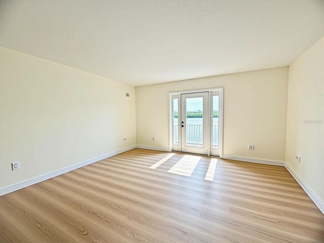 3751 Pompano Drive Se, Unit 3751, Saint Petersburg, FL 33705 Photo