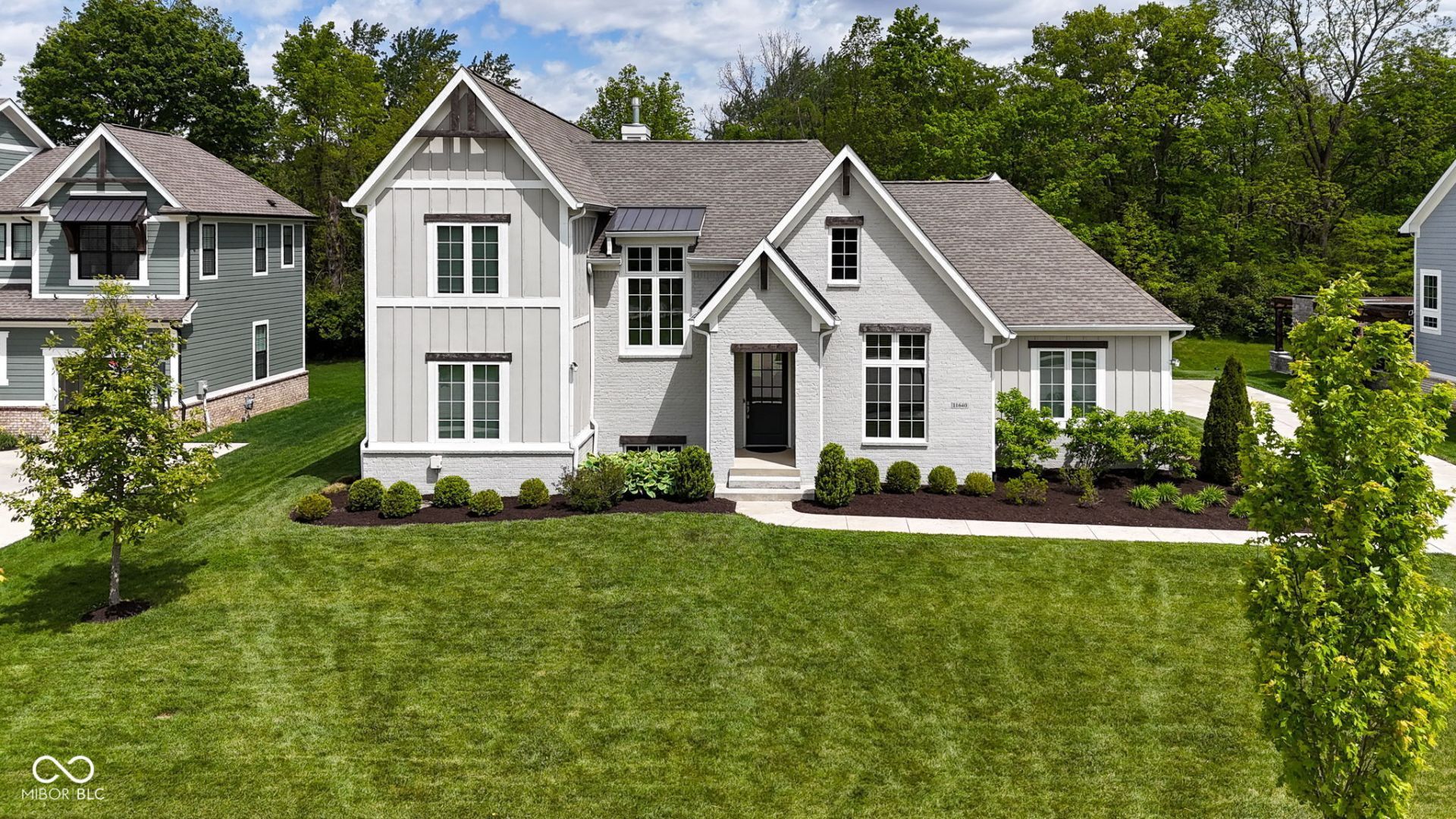 11640 Walton Crescent, Zionsville, IN 46077 Main Photo