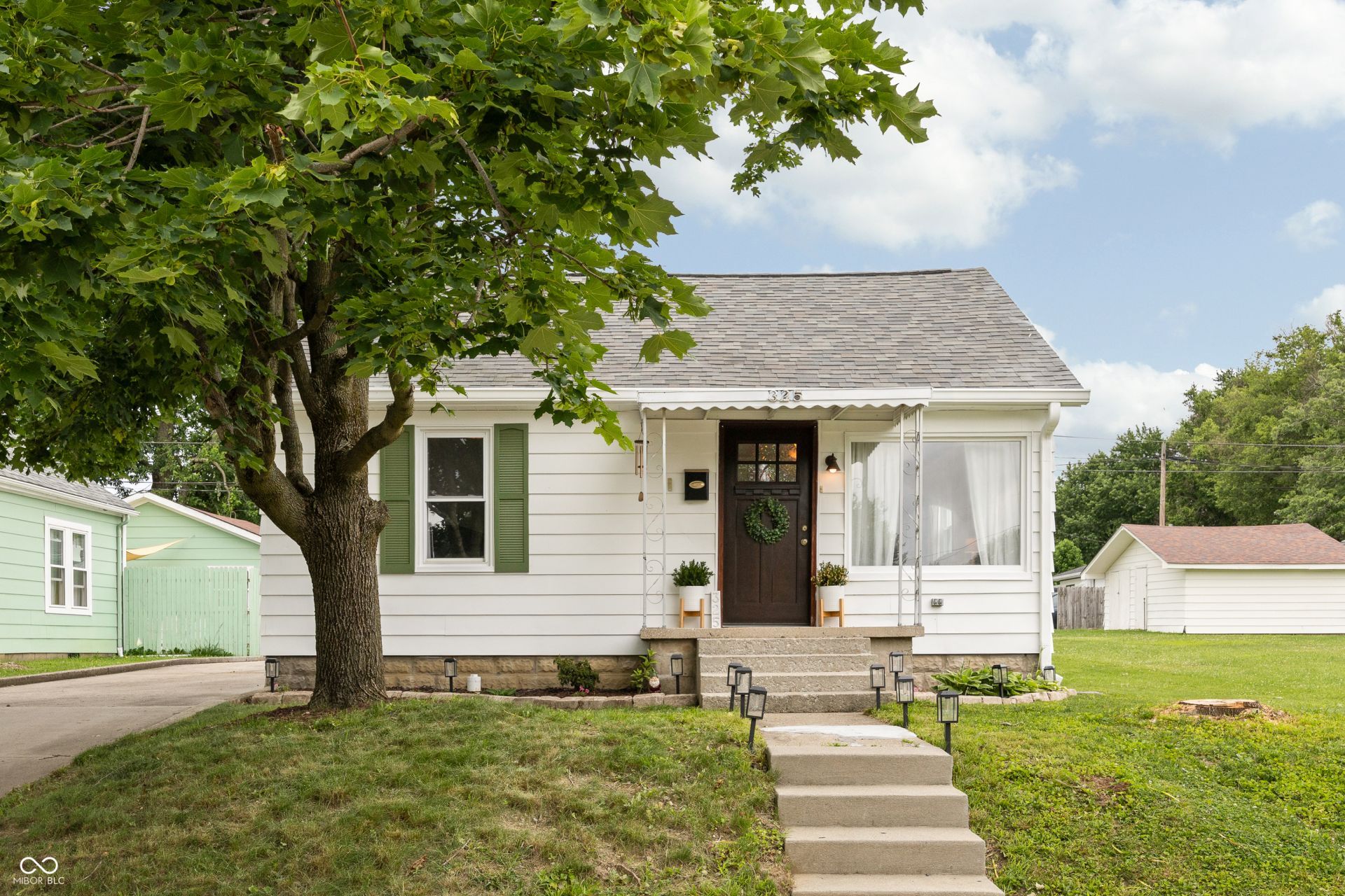 325 E Michigan Street, Fortville, IN 46040 Main Photo