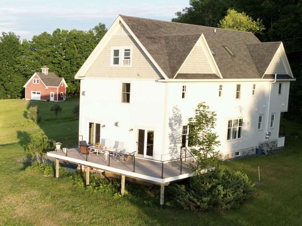 400 Green Bay Loop, Peacham, VT 05862