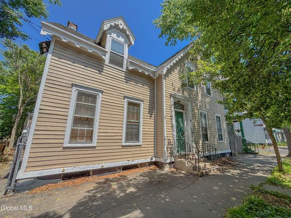 145 Front Street, Schenectady, NY 12305