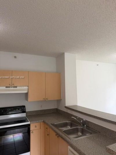 8030 N Nob Hill Rd , Unit 102, Tamarac, FL 33321 Photo