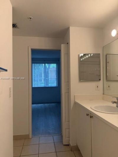 8030 N Nob Hill Rd , Unit 102, Tamarac, FL 33321 Photo