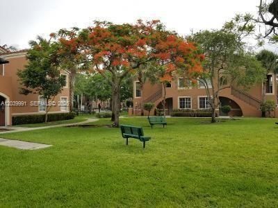 8030 N Nob Hill Rd , Unit 102, Tamarac, FL 33321 Photo