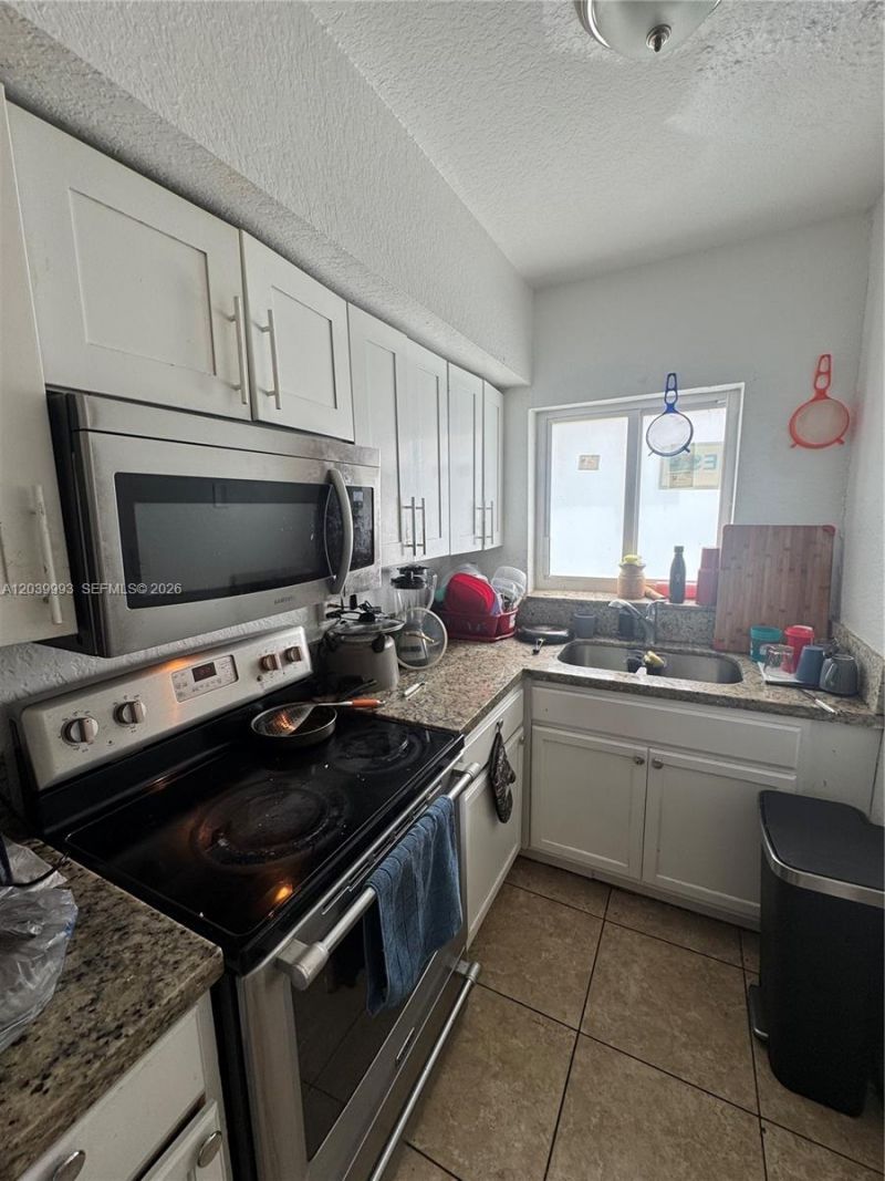 8456 NW 4th Ct , Unit 8456, Miami, FL 33150 Photo
