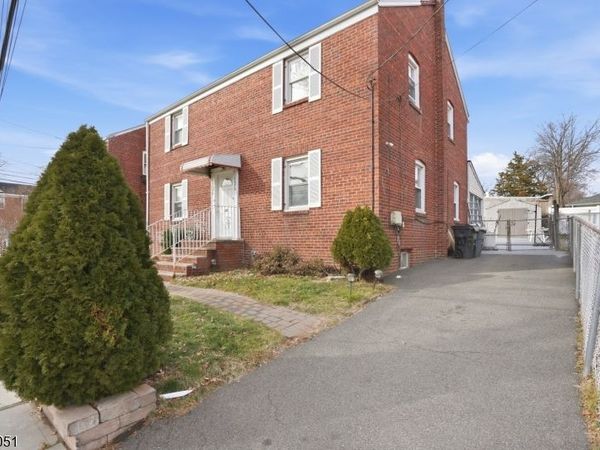 1570 Clinton Pl, Hillside, NJ 07205