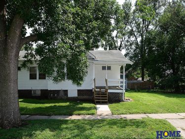 2793 F Street, Lincoln, NE 68510