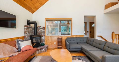 384 Maryanne Drive, Stateline, NV 89449 Photo