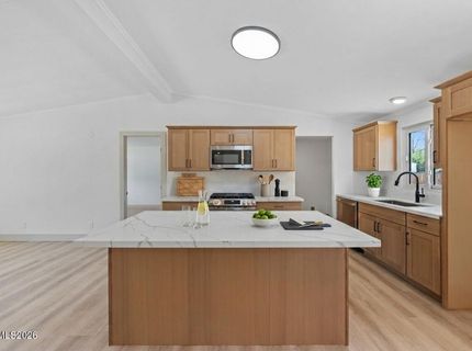 17585 Fantail Street, Reno, NV 89508 Photo
