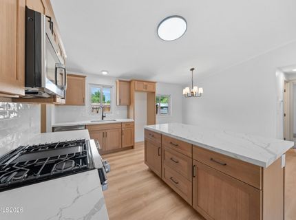 17585 Fantail Street, Reno, NV 89508 Photo