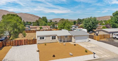 17585 Fantail Street, Reno, NV 89508 Photo