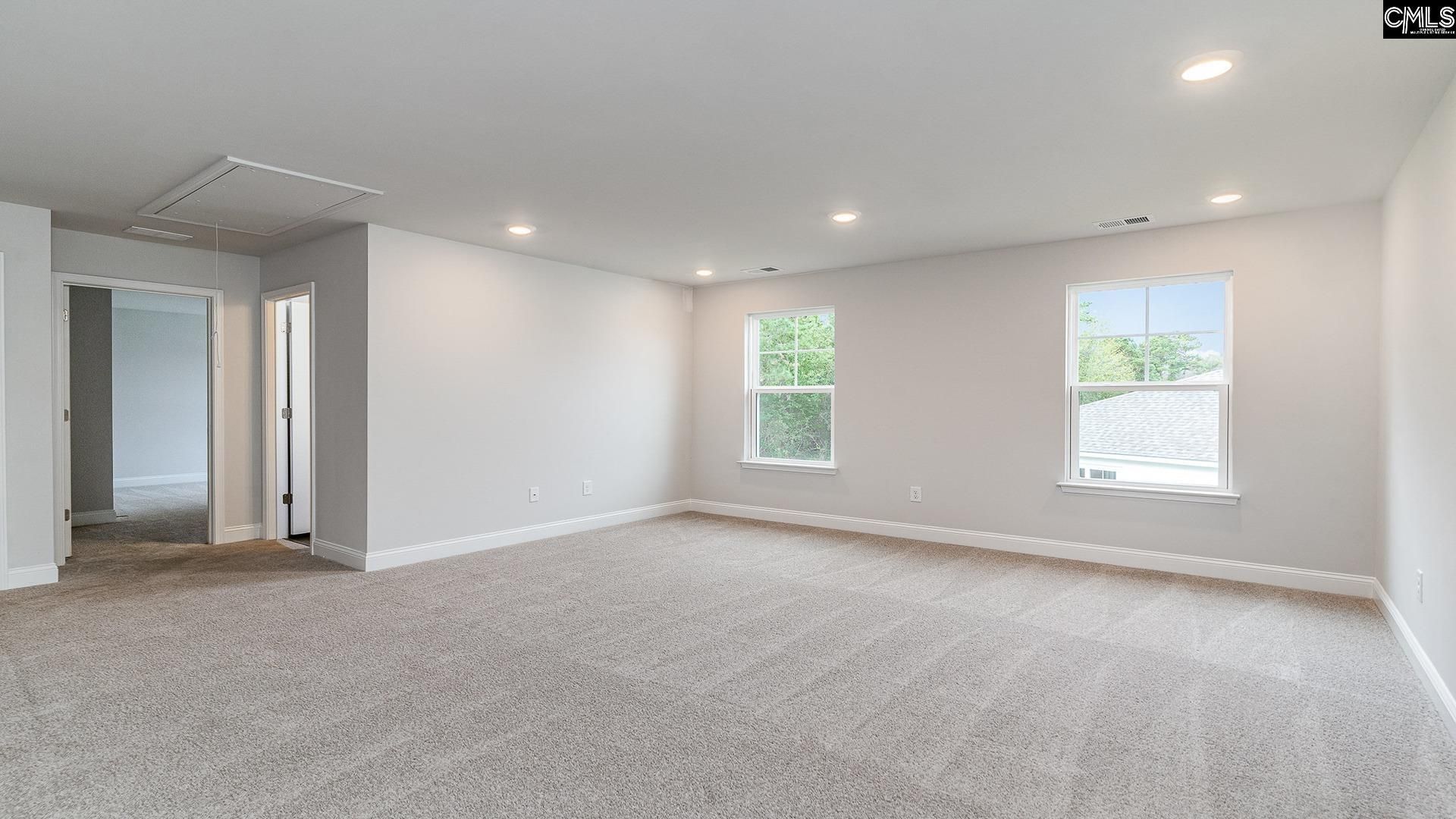 256 Livingston Woods Drive Photo 17