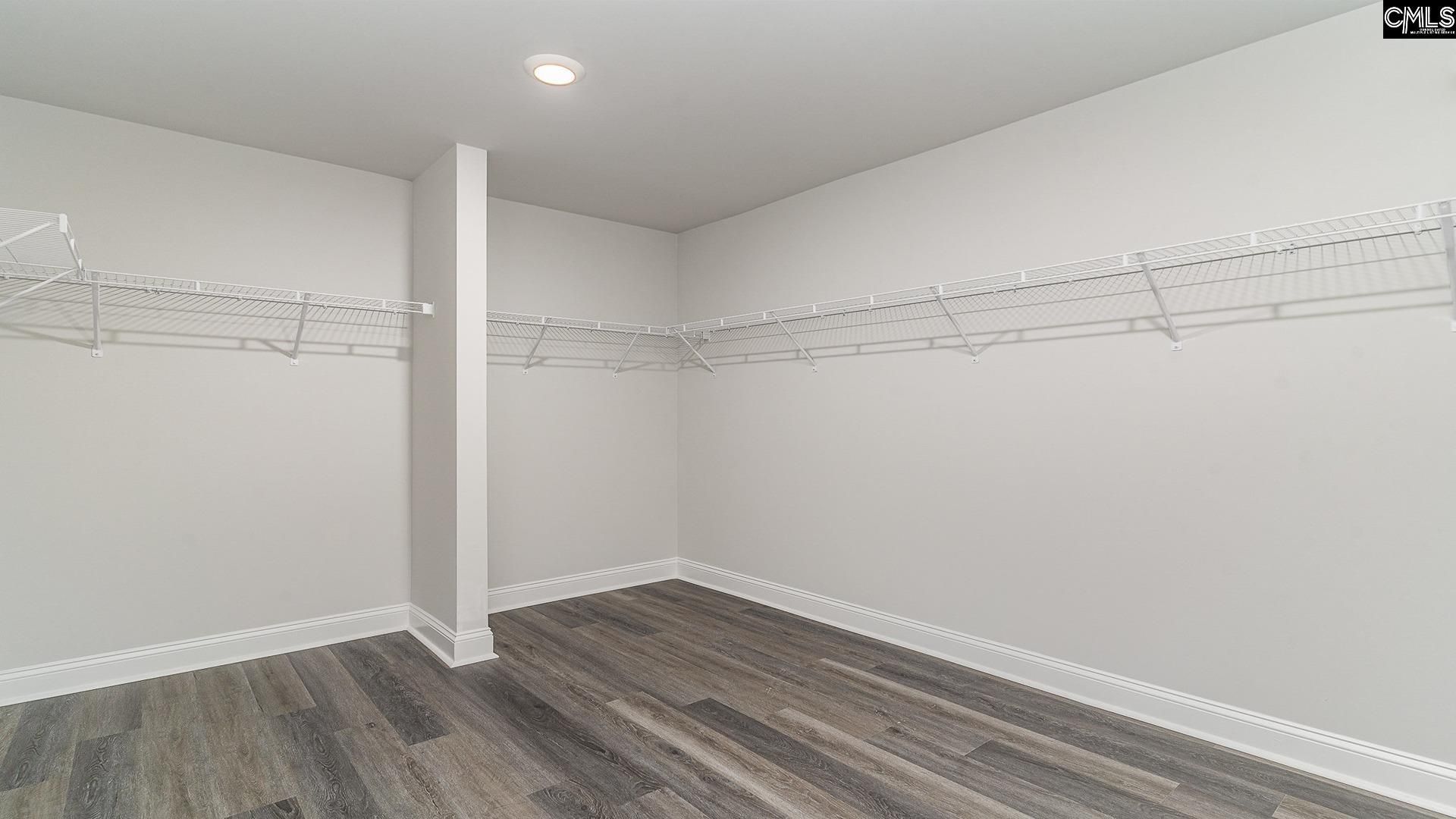 256 Livingston Woods Drive Photo 32