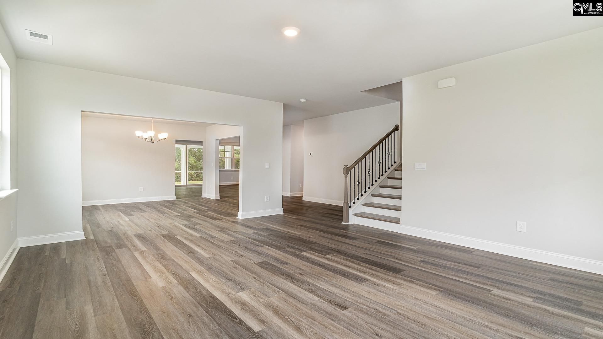 256 Livingston Woods Drive Photo 4