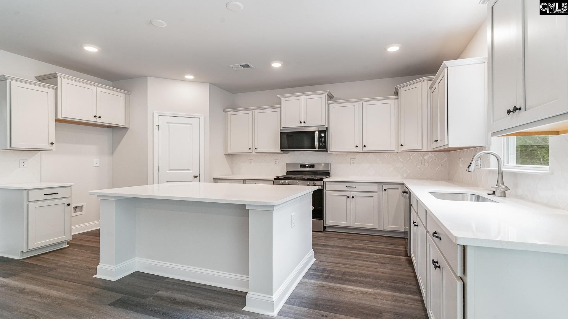 256 Livingston Woods Drive Photo 8
