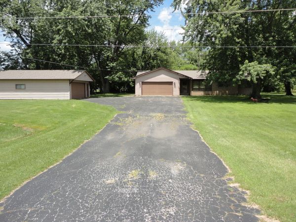360 S Washington Street, Braidwood, IL 60408