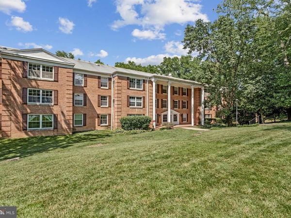 7640 PROVINCIAL DRIVE, Unit 110, MCLEAN, VA 22102