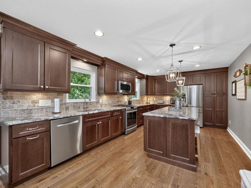 3689 Stockbridge Lane, Fairfield Twp, OH 45011 Photo 9