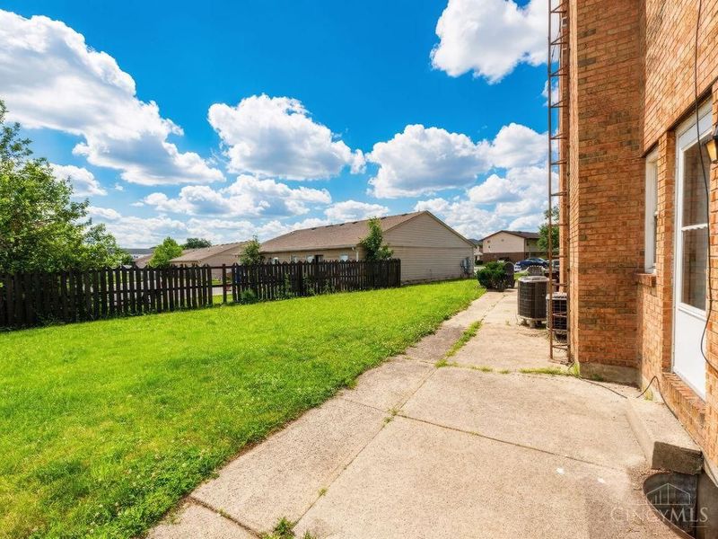 802 3rd Street, Unit 1, Trenton, OH 45067 Photo 3