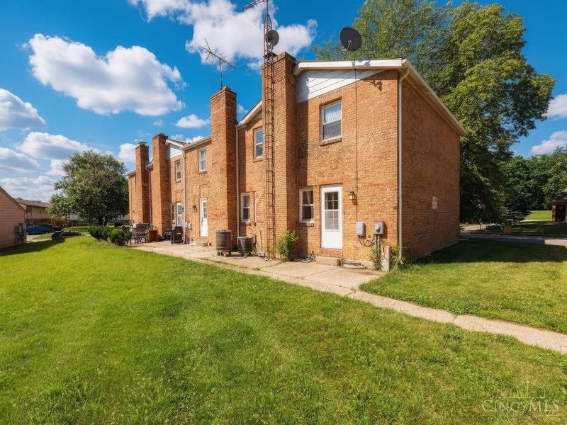 802 3rd Street, Unit 1, Trenton, OH 45067 Photo 4