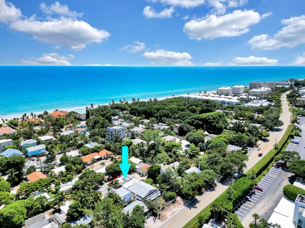 14 South Lane, Unit B, Boynton Beach, FL 33435