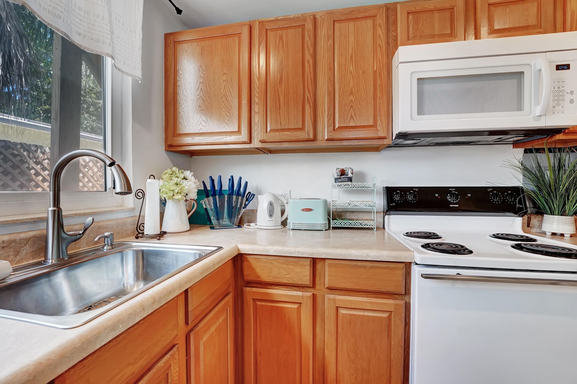 14 South Lane, Unit B, Boynton Beach, FL 33435 Photo