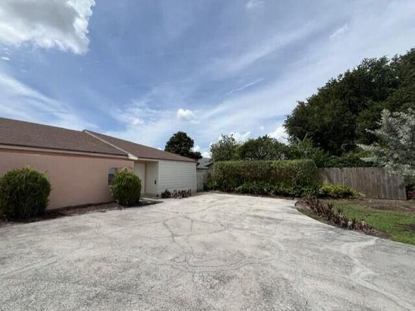 1307 Hempstead Street, Wellington, FL 33414