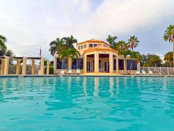 7778 Emerald CIR , Unit 204, NAPLES, FL 34109