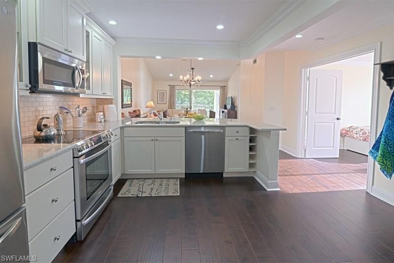 7778 Emerald Cir , Unit 204, Naples, FL 34109 Photo