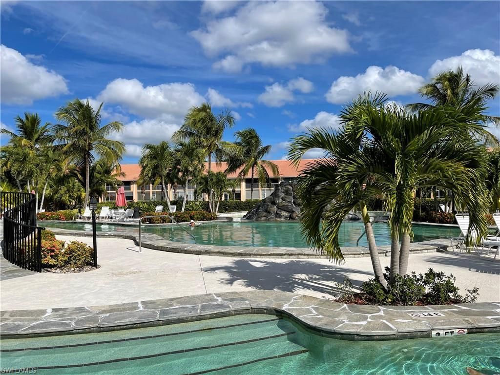 6590 Beach Resort Dr , Unit 305, Naples, FL 34114 Photo